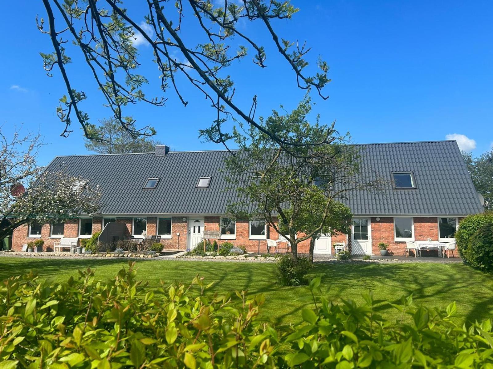 House Louise. Appartement Risum-Lindholm Buitenkant foto